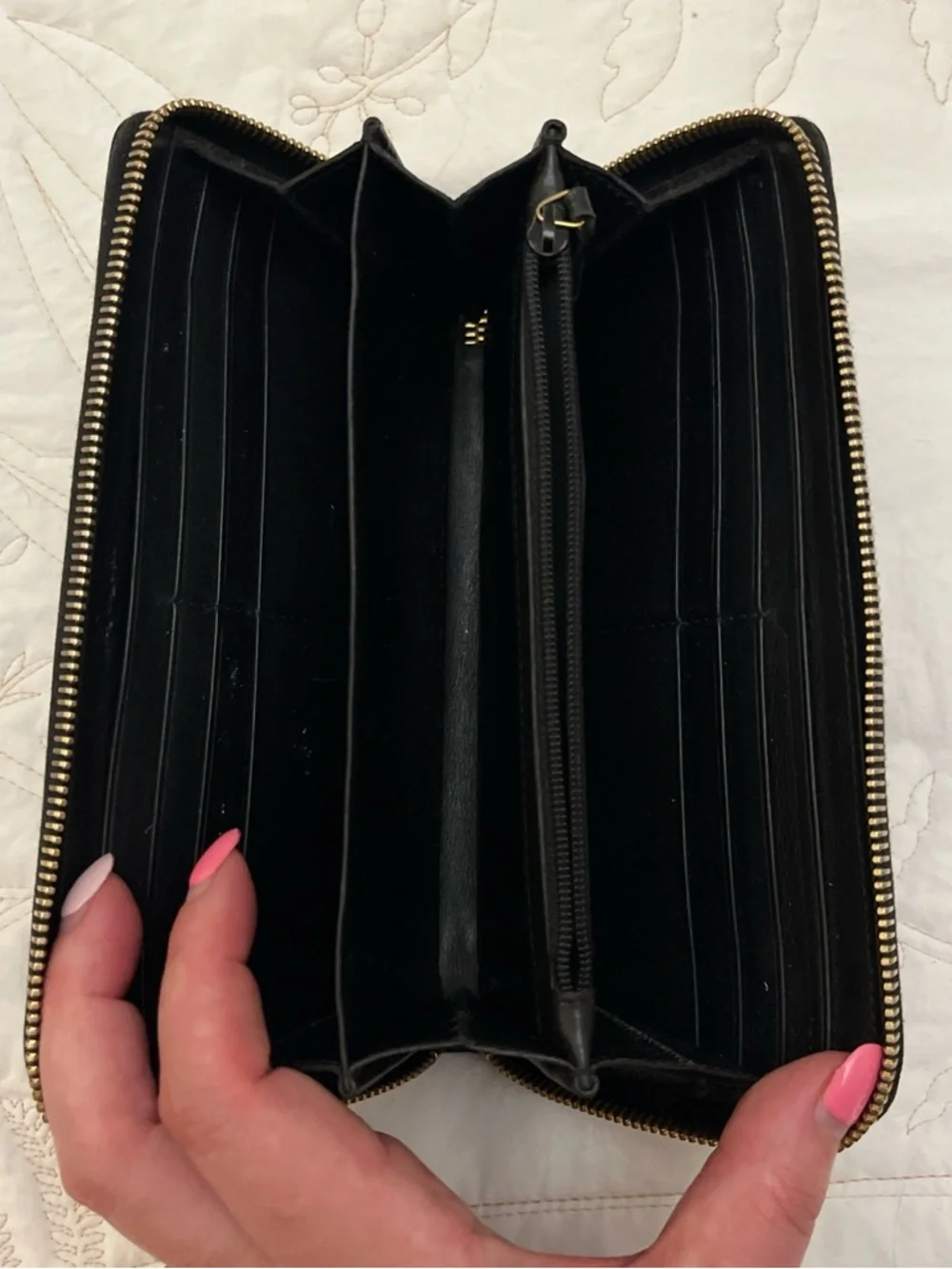 Yves Saint Laurent Black Leather Zip Wallet with Gold Hardware - Picture 4 of 5